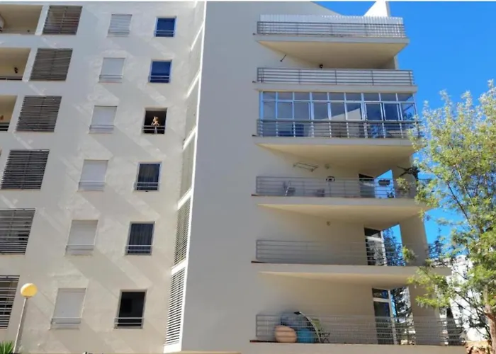 Apartment Sea Breeze Portimao