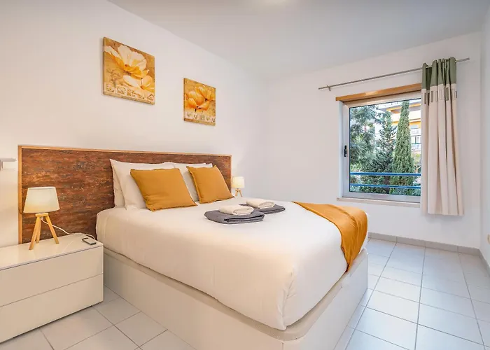 Apartment Sea Breeze Portimao